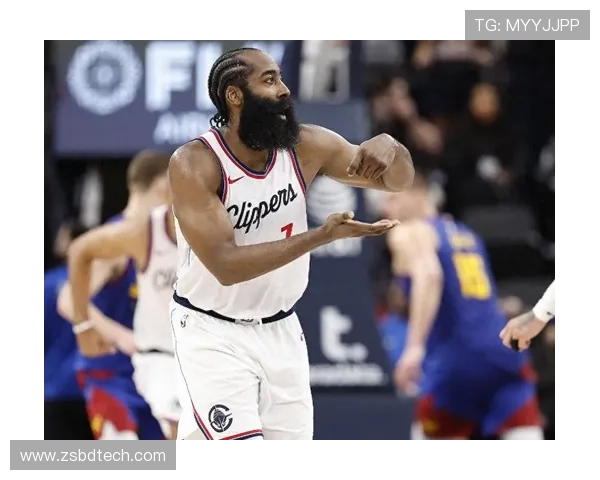 皮尔斯直言哈登得分方式单一强调自己在进攻端的全面性与多样性