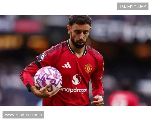 内维尔谈B费：初印象改变他是个努力且善良的人